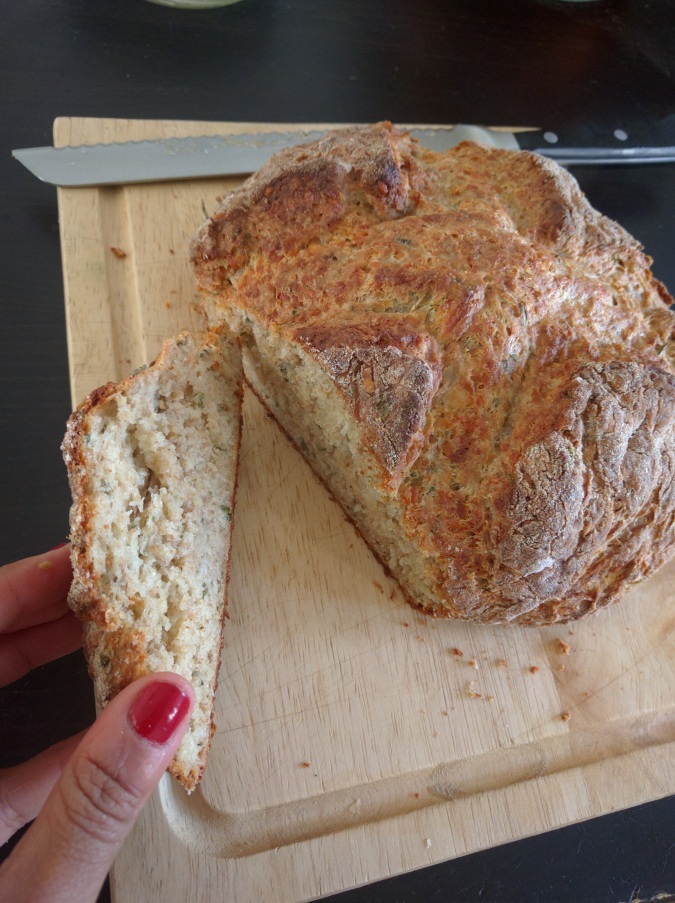 Rosemary Cheddar Soda Bread | The Clumsy Cook